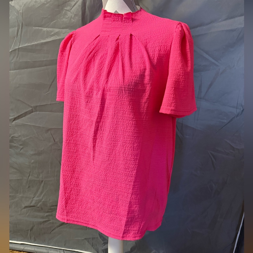 Bright Pink Short Sleeve Textured Women's Top